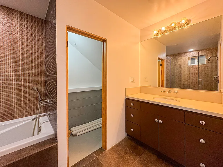 3050 Knob Dr — Photo 27