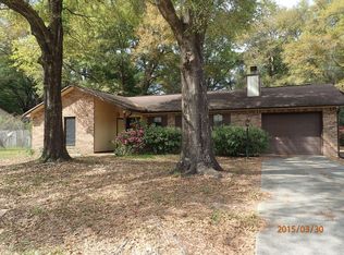 106 Springwood Cir, Crestview, FL 32536