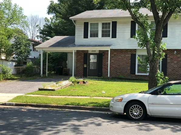 1303 Hallock Dr, Odenton, MD 21113