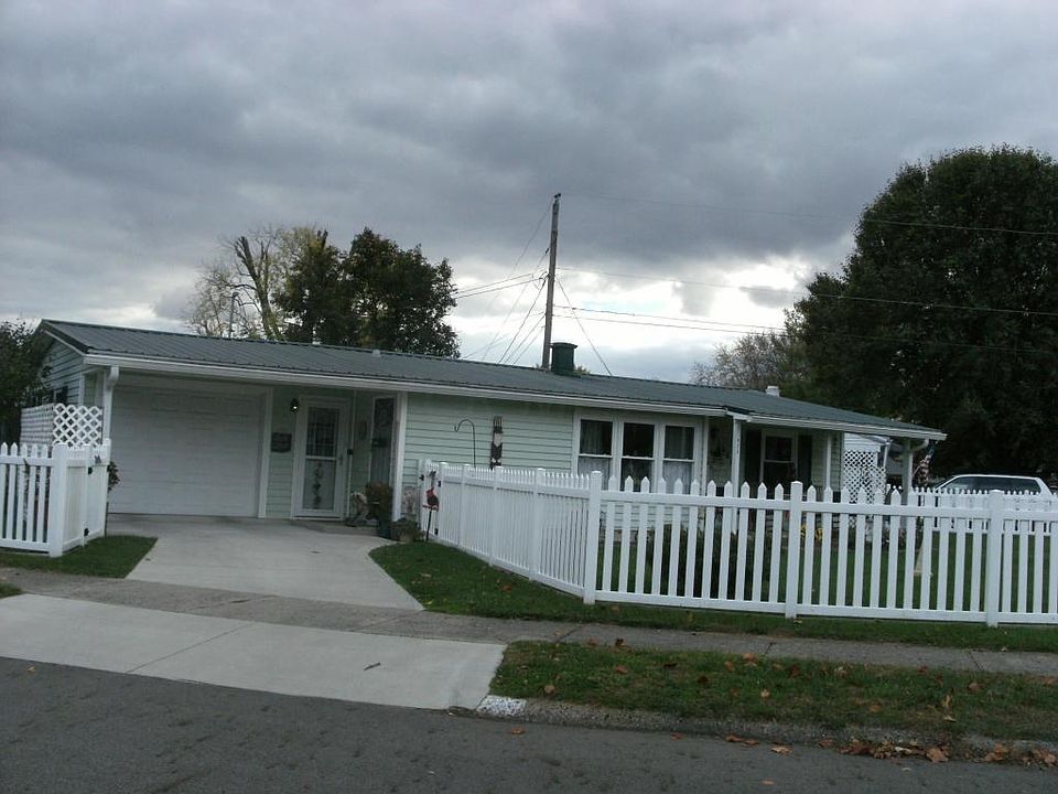 1st image of 425 Stella Ave