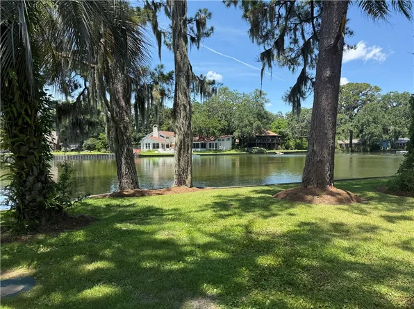 411 Whitefield Ave, Saint Simons Island, GA 31522