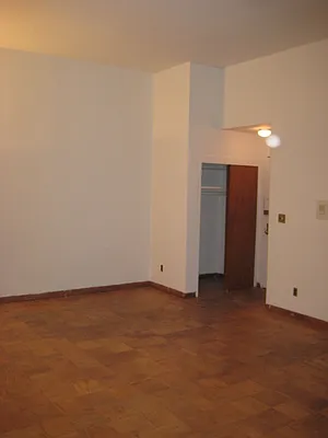 Rented by Magnone Real Estate | media 19