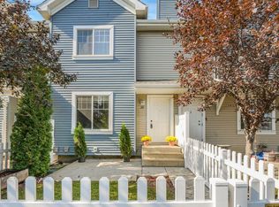 Mosaic Point, Edmonton, AB T6X 1J8