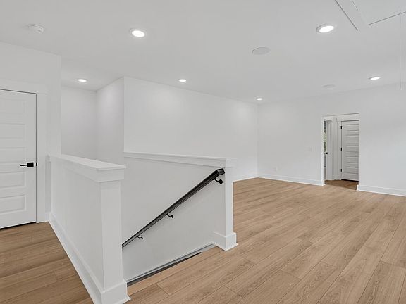 5th image of 3104 Sandy Pearl Way