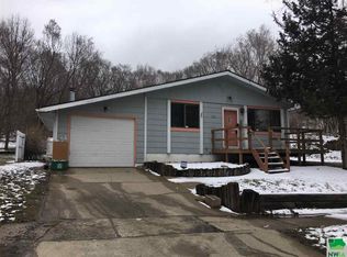 604 Fawcett St, Sioux City, IA 51103