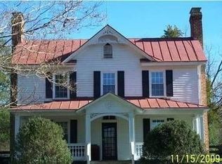 32 Longshot Ln, Rochelle, VA 22738