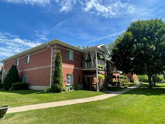 5th image of 236 Margaret Ave
