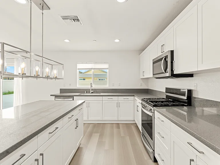 26575 Stix Dr — Photo 13
