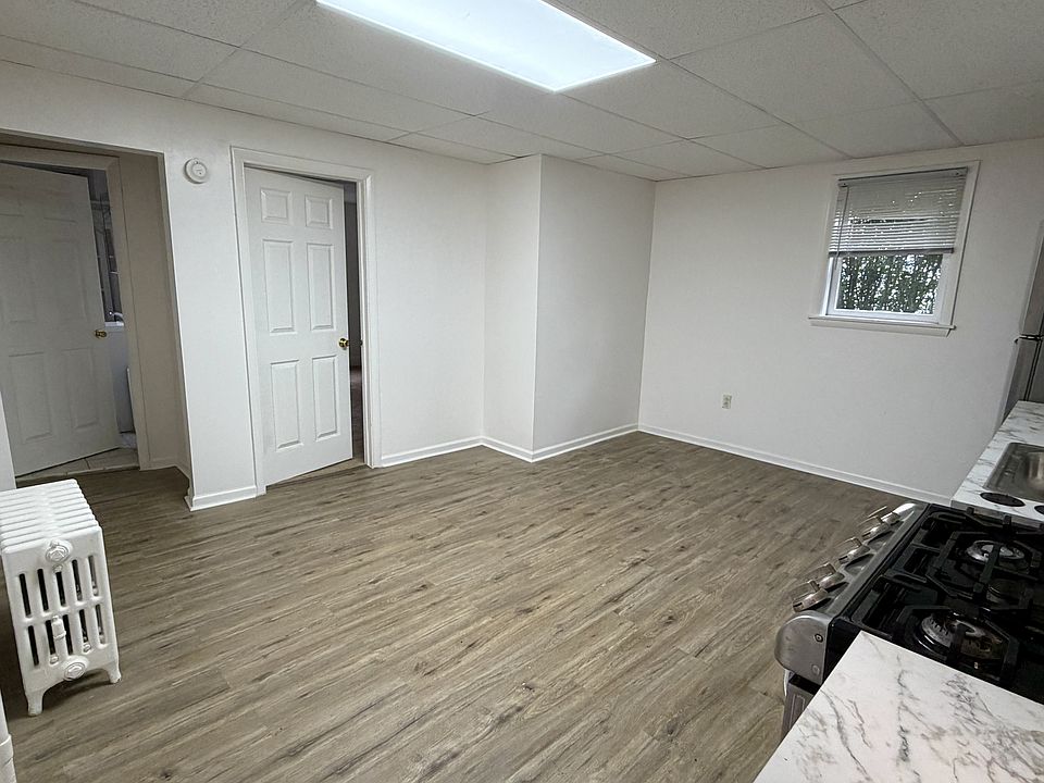 1st image of 416 Lackawanna Ave APT 1
