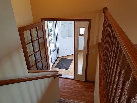 Foyer and Entryway