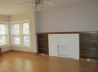 3334 W Wilson Ave #1, Chicago, IL 60625