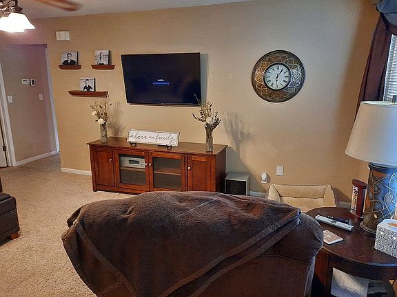 18x13 Living Room
