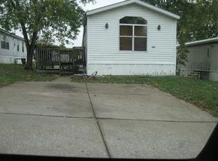 357 Oakland Woods Dr, Festus, MO 63028
