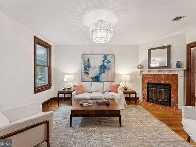 414 7th St NE, Washington, DC, 20002