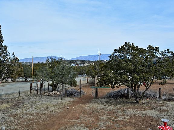 2nd image of 108 Buck Dr
