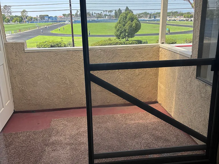 Building 6416 is a one bedroom one bath. Balcony face the beautiful view of Cypress Community College track and field. You can see the baseball field, tennis court, people exercising, running, walking, soccer game, etc. On July 4th. they do fireworks.