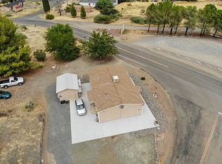 17072 E Duffers Dr, Mayer, AZ 86333