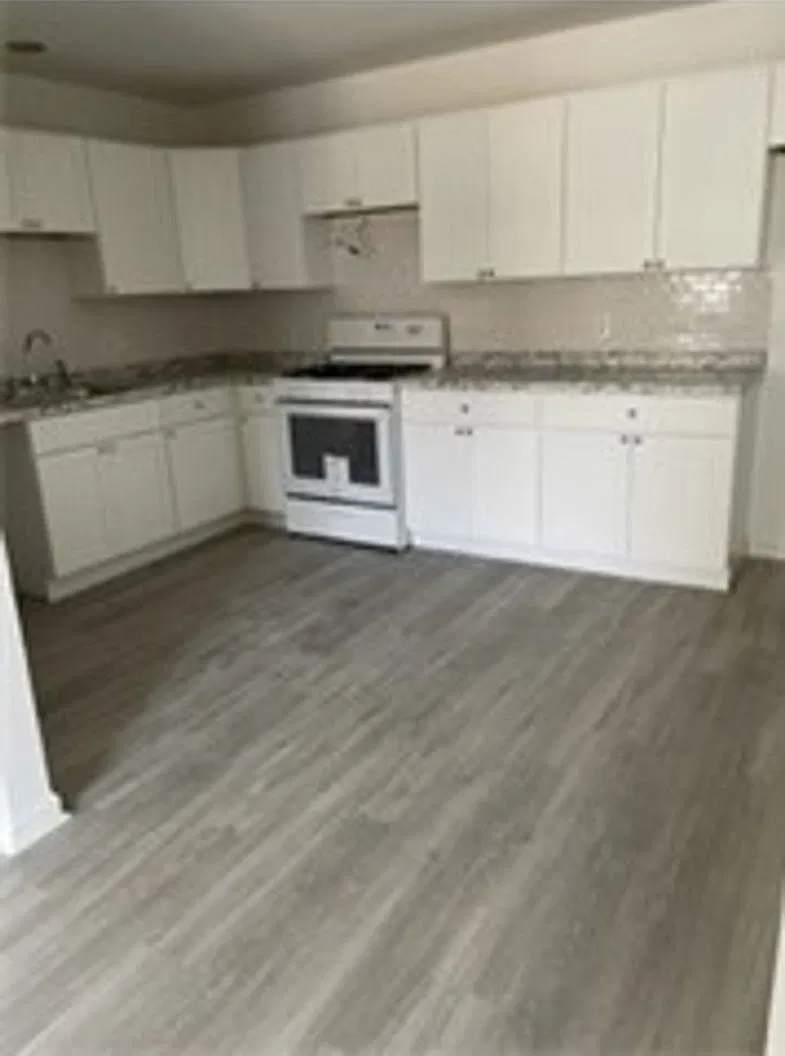 3-13 LLC — Photo 2
