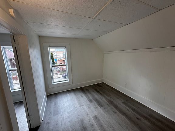 5th image of 3035 W 104th St #D2991c712