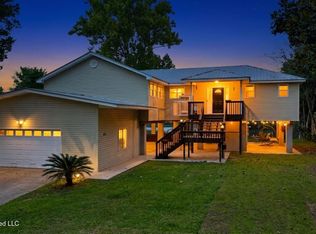 4511 Lynn Dr, Biloxi, MS 39532