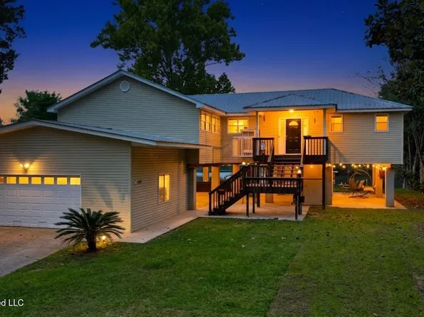 4511 Lynn Dr, Biloxi, MS 39532