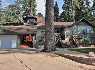 54465 S Circle Dr, Idyllwild, CA 92549