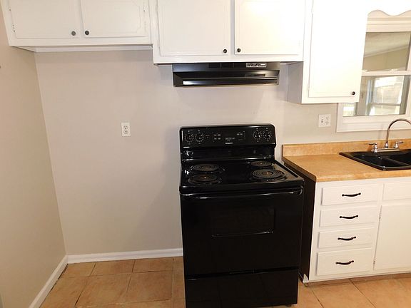 5th image of 1760 Northfield Dr