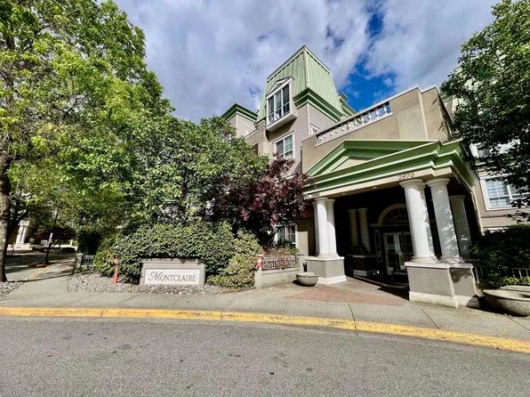 2980 Princess Cres #330, Coquitlam, BC V3B 7R4