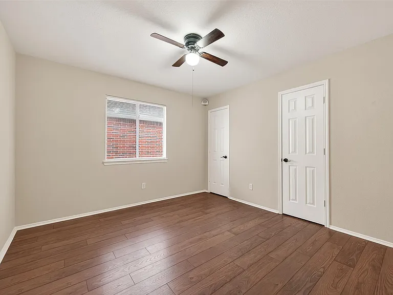 23035 Canal Rd — Photo 39