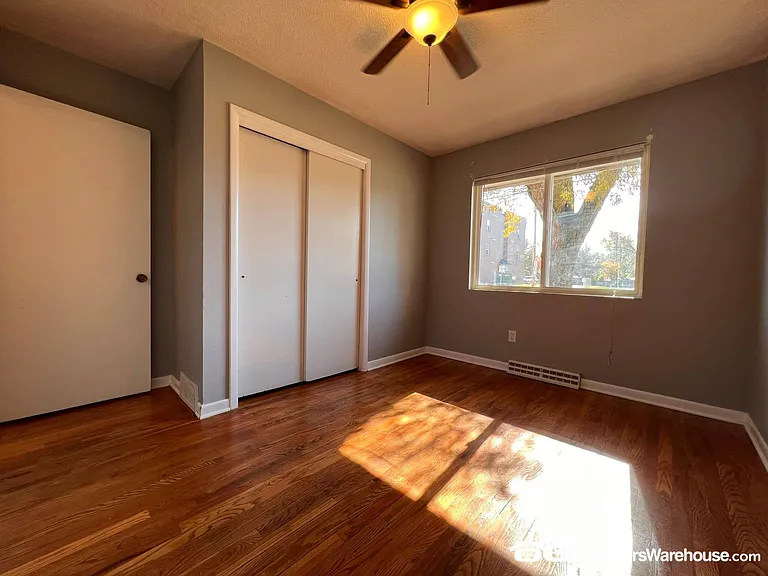 802 SW 3rd St — Photo 10