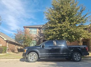 9033 Sundance Trl, Aubrey, TX 76227