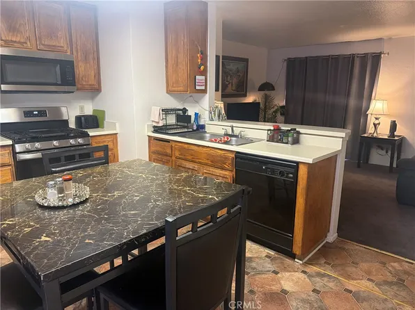 1365 Crafton Ave APT 2052, Mentone, CA 92359
