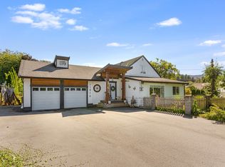 11870 248th St, Maple Ridge, BC V4R2A9