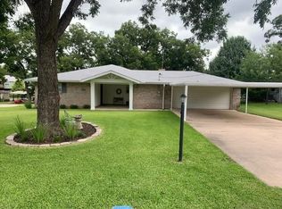 1506 Bluebonnet Ln, Kingsland, TX 78639