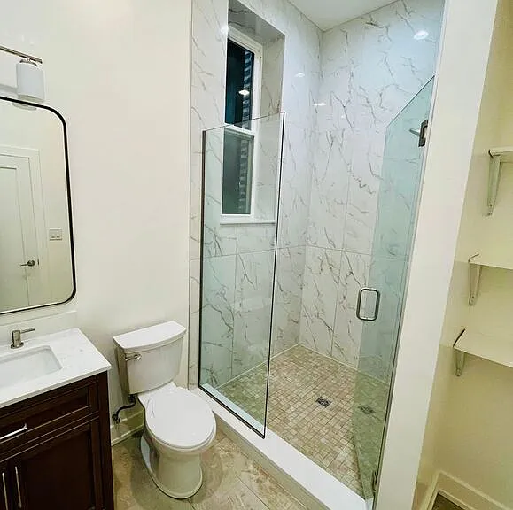 1924 S Throop St #1 — Photo 8