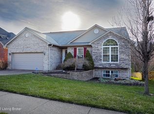 4433 Saratoga Hill Rd, Louisville, KY 40299