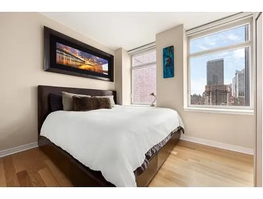 Rented by Douglas Elliman | media 5