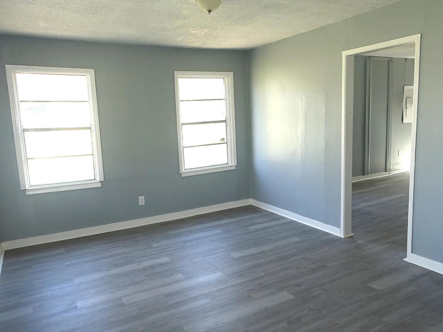 6813 5th Terrace N Birmingham, AL 35206 - 1 — Photo 2