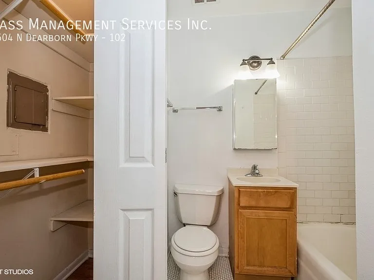 1504 N Dearborn Pkwy, Chicago, IL — Photo 14
