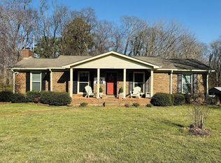 1315 Jewell Dr, Columbia, TN 38401