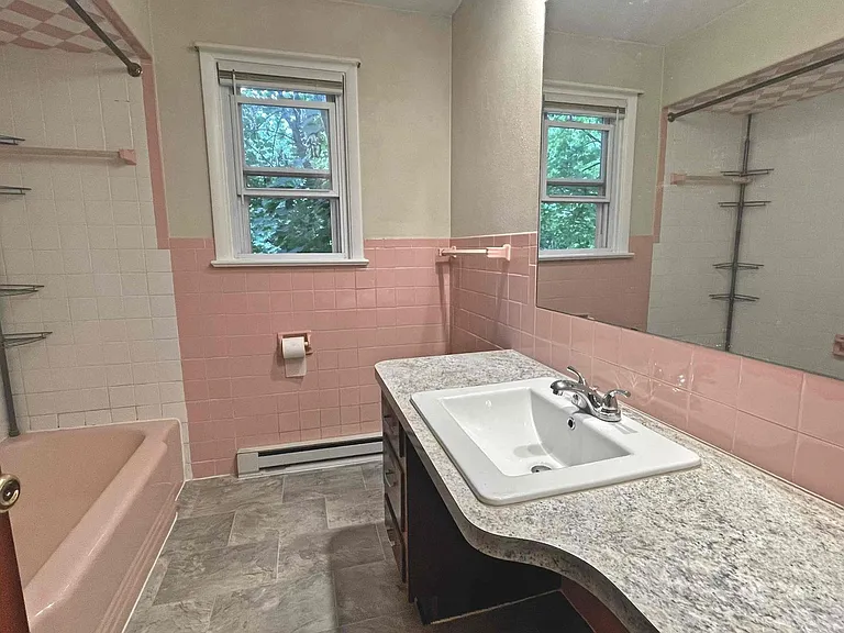 5 Commercial Dr — Photo 9