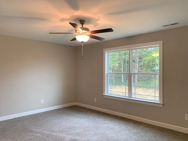 547 Preserve Cir — Photo 8