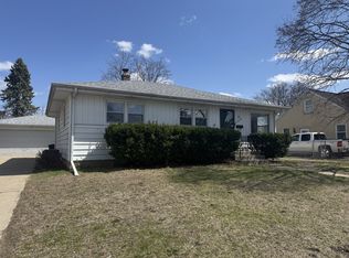 3015 Ellen Ave, Rockford, IL