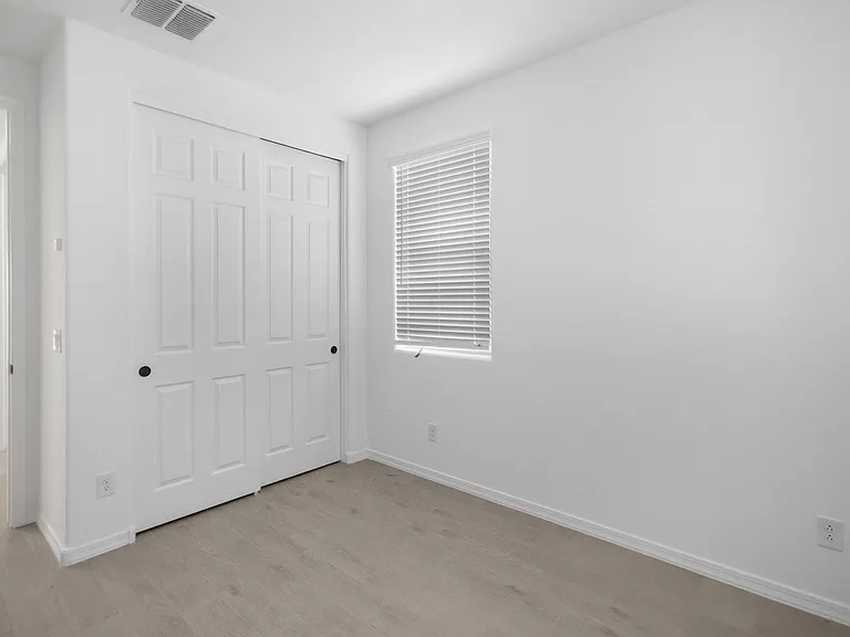 13415 W Eagle Feather Rd — Photo 22