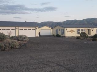 403 Apple Pl SW, Mattawa, WA 99349