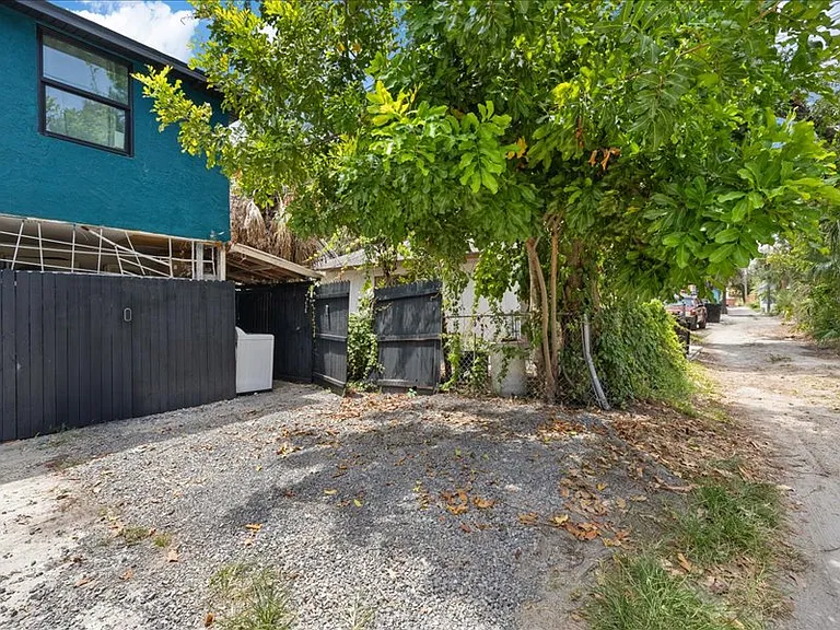 3022 Beach Blvd S #2 — Photo 21