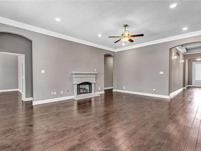 3461 Lockett Hall Cir — Photo 5