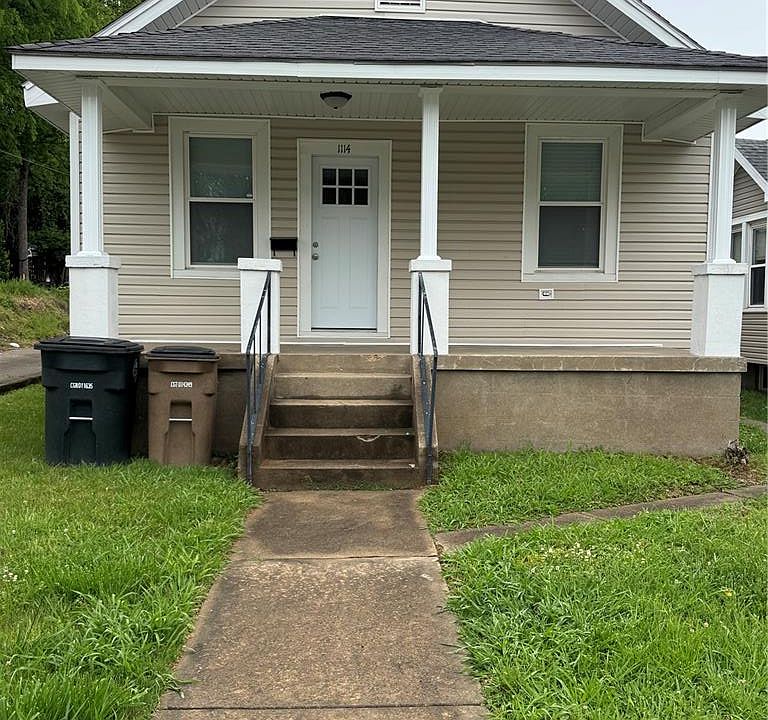 1st image of 1114 Independence St