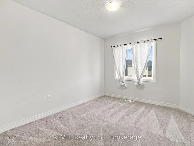 15 Peach St #15 — Photo 20