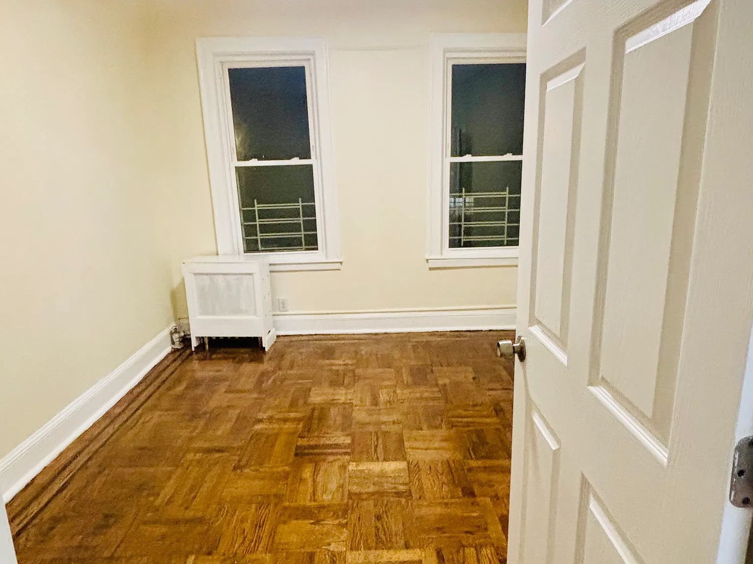 3 bed, $3,777 — Photo 4